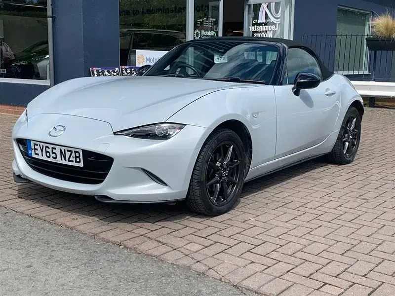 Używany Mazda MX5 Inclusive 131 KM (96 kW) 2015 Srebrny Kabriolet