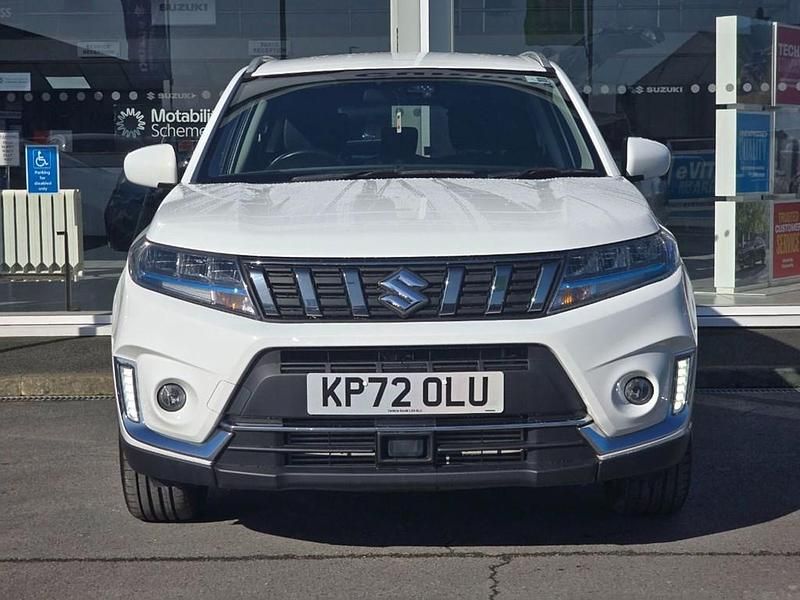 Used Suzuki Vitara SZ-T 129 HP (94 kW) 2022 White SUV