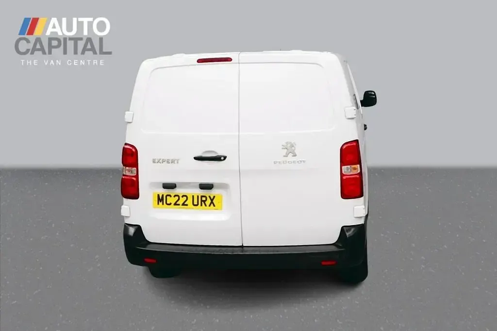 Used Peugeot Expert Premium 100 HP (73 kW) 2022 White Van