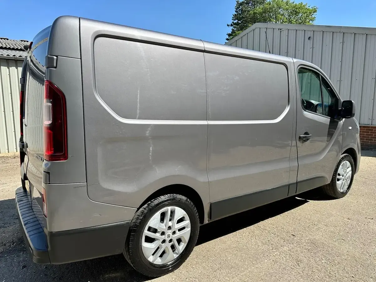 Used Renault Trafic 2019 Grey MPV