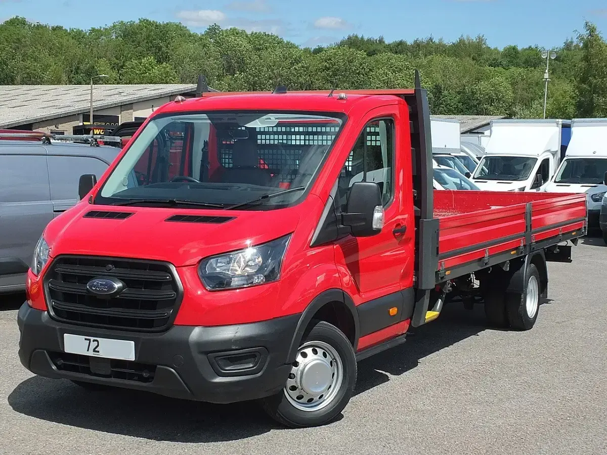 Used Ford Transit XL 130 HP (95 kW) 2022 Red