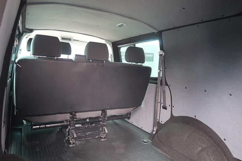 Second-hand VW Transporter Highline 150 CP (110 kW) 2018 Gri Van