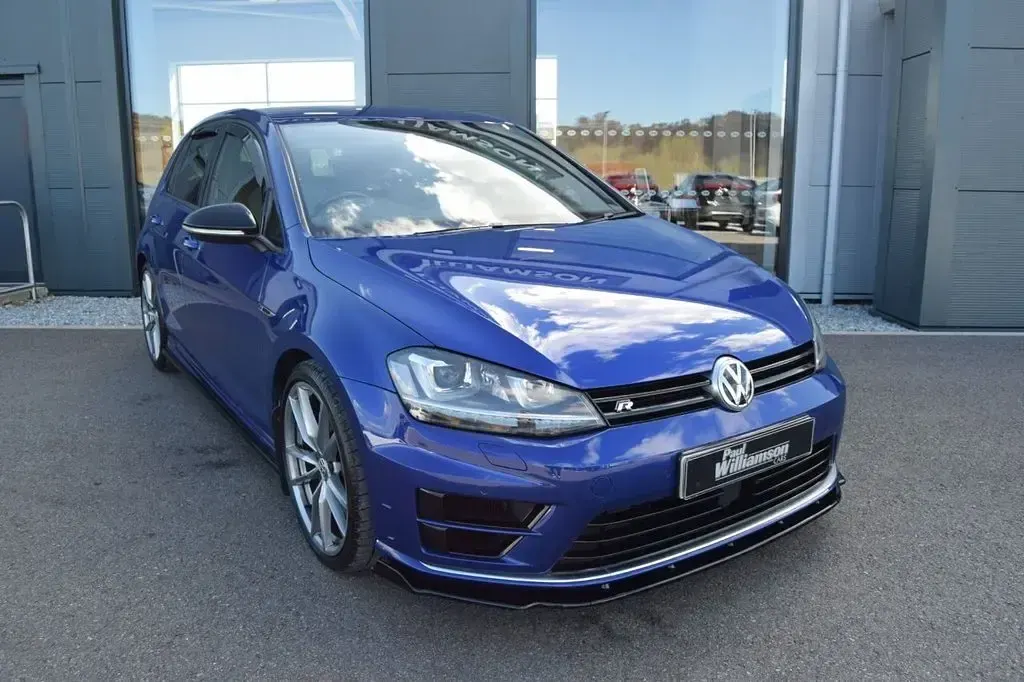Used VW Golf VII R 2017 Blue Hatchback