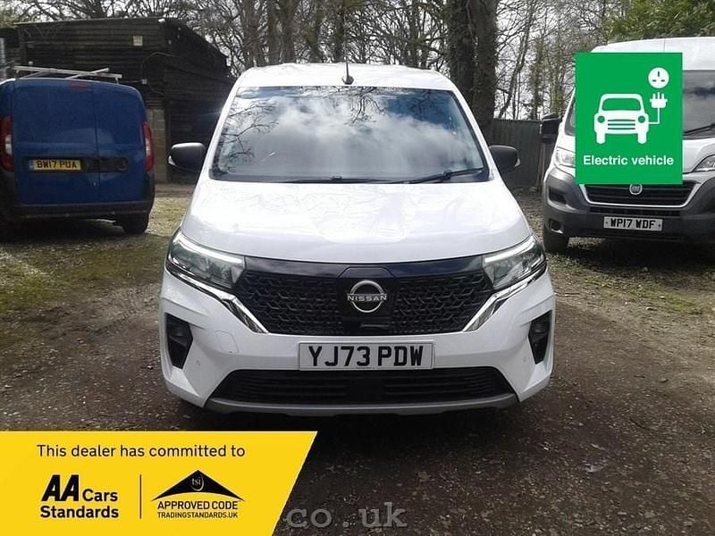 Used Nissan Townstar Tekna 89 kW (122 HP) 2023 White Van