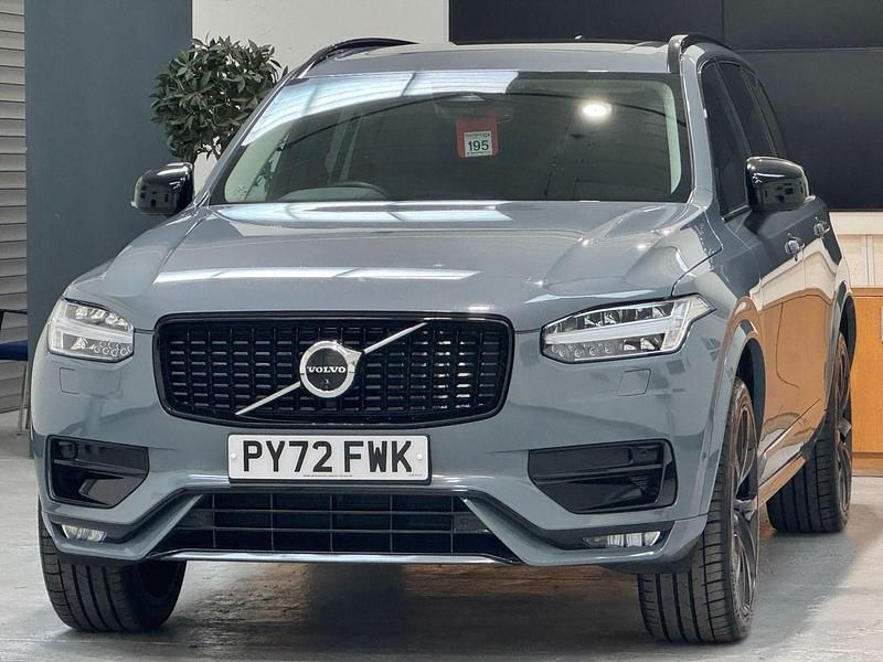 Used Volvo XC90 Plus 235 HP (172 kW) 2022 Grey SUV