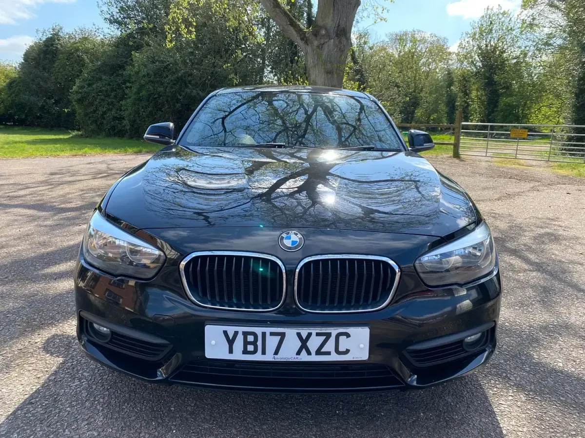 Usado BMW 116 Efficient Dynamics 116 CV (85 kW) 2017 Negro Utilitario
