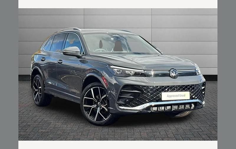 New VW Tiguan R-line 148 HP (108 kW) 2025 Grey SUV