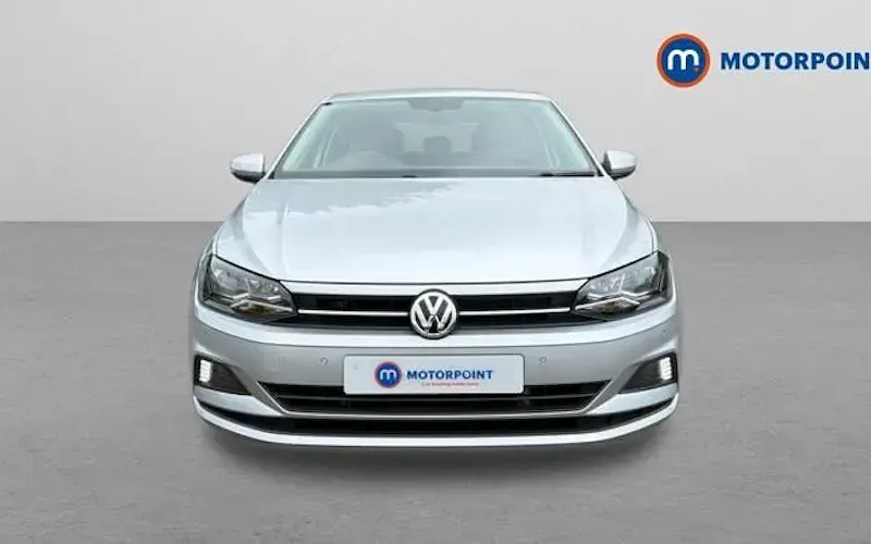 Used VW Polo SE 95 HP (69 kW) 2020 Silver Hatchback
