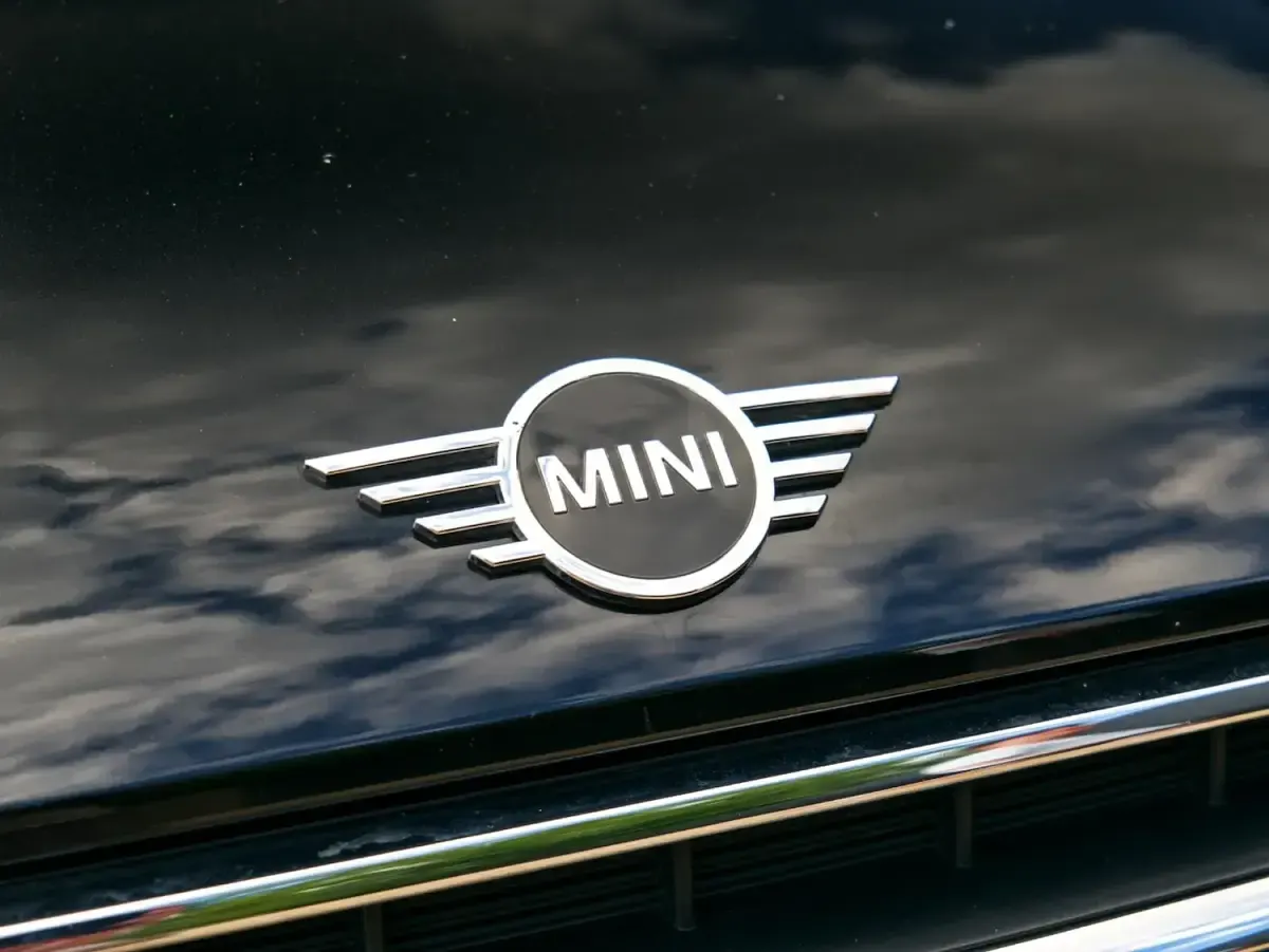 Used Mini Cooper Exclusive 136 HP (100 kW) 2019 Black Hatchback