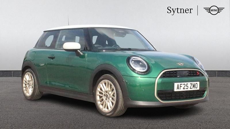 Green Used 2025 Mini Cooper S Hatch Hatchback | £25,750 (Fair price) - Image 1/4