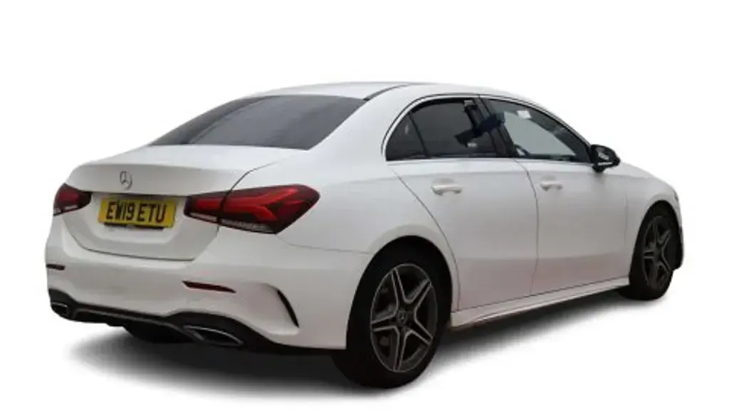 Used Mercedes A180 AMG line 116 HP (85 kW) 2019 White Sedan