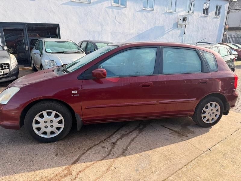 Used Honda Civic SE 108 HP (79 kW) 2002 Red Hatchback