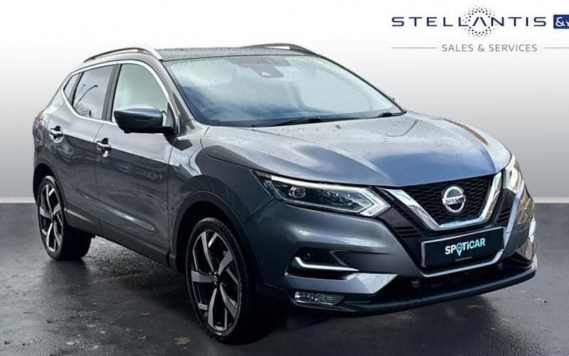 Blue Used 2019 Nissan Qashqai Tekna SUV | £12,315 (Fair price) - Image 1/4