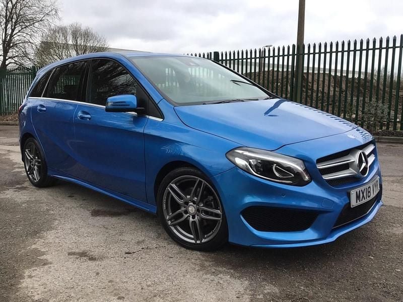 Used Mercedes B200 AMG Line Premium 2018 Blue MPV