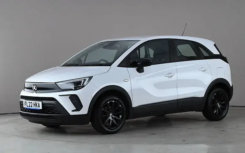 Used Vauxhall Crossland Design Edition 83 HP (61 kW) 2022 White SUV