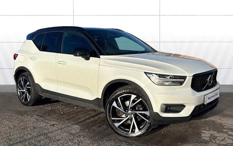 Used 2020 Volvo XC40 R-Design Pro SUV | £19,578 (Good price) - Image 1/4