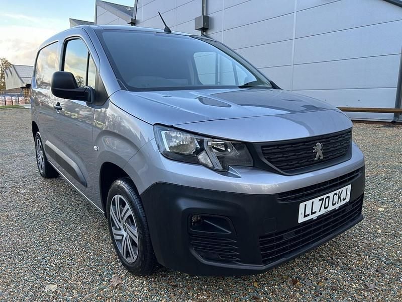 Used Peugeot Partner 2021 Grey MPV