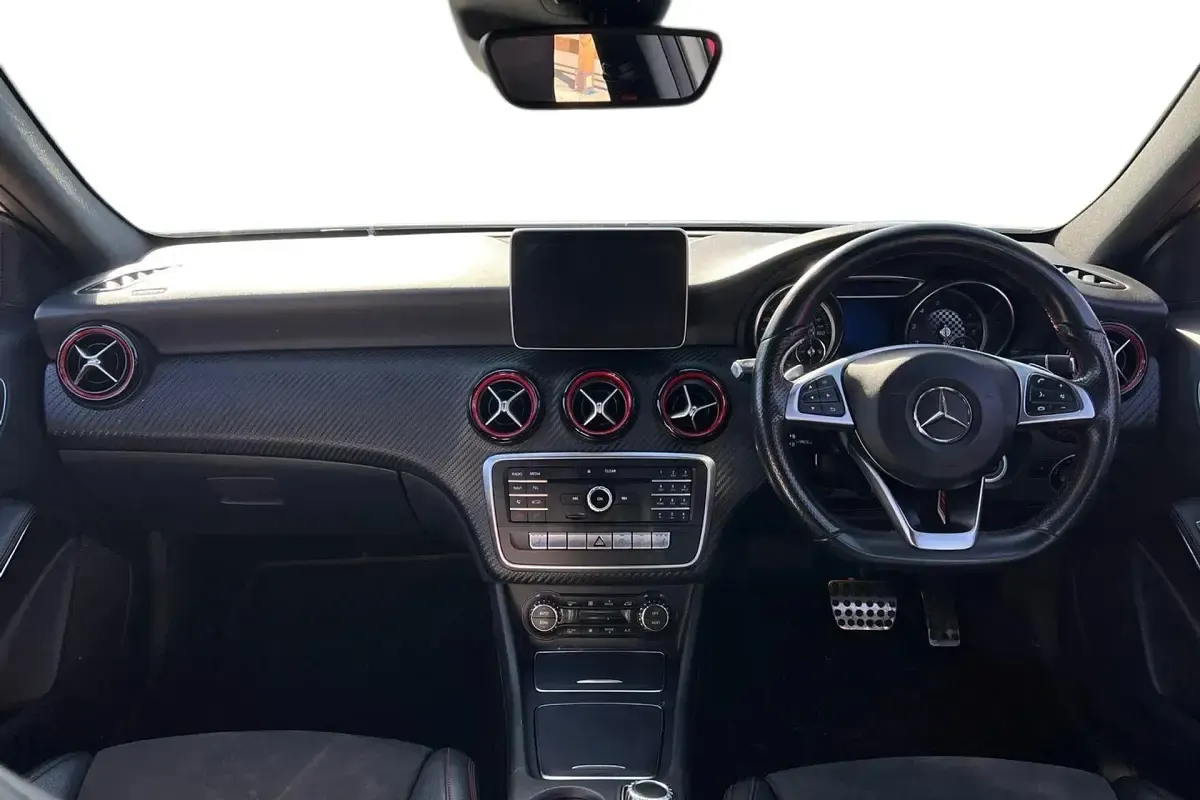 Used Mercedes A250 AMG 224 HP (164 kW) 2016 White Hatchback