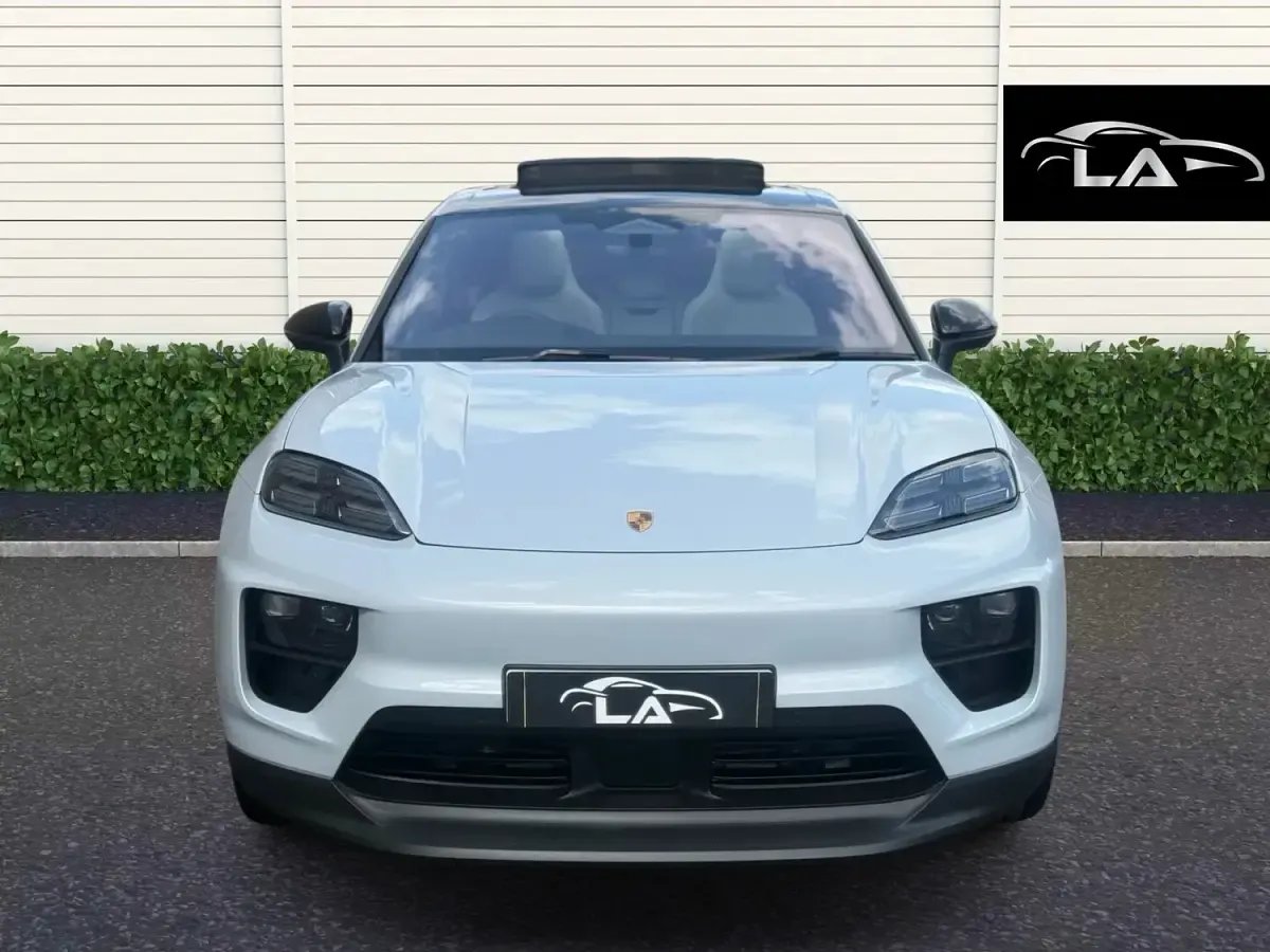 Used Porsche Macan 300 kW (408 HP) 2025 Grey SUV
