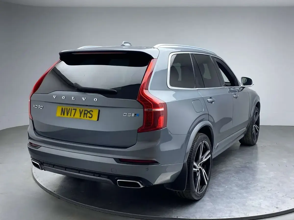 Used Volvo XC90 R-Design Pro 2017 Grey SUV