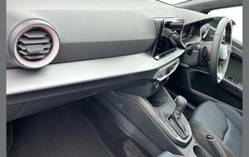 New Seat Arona Black Edition 113 HP (83 kW) 2026 Grey SUV