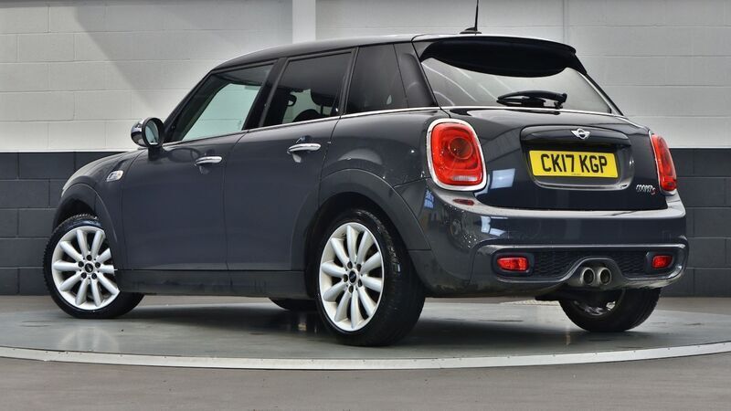 Used Mini Cooper S Hatch 189 HP (139 kW) 2017 Grey Hatchback