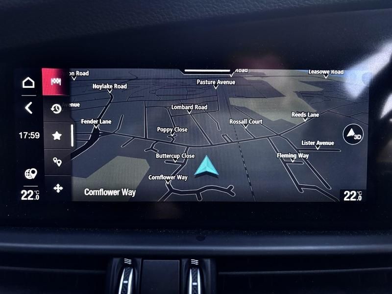 Used Alfa Romeo Giulia Veloce 280 HP (205 kW) 2023 Red Sedan