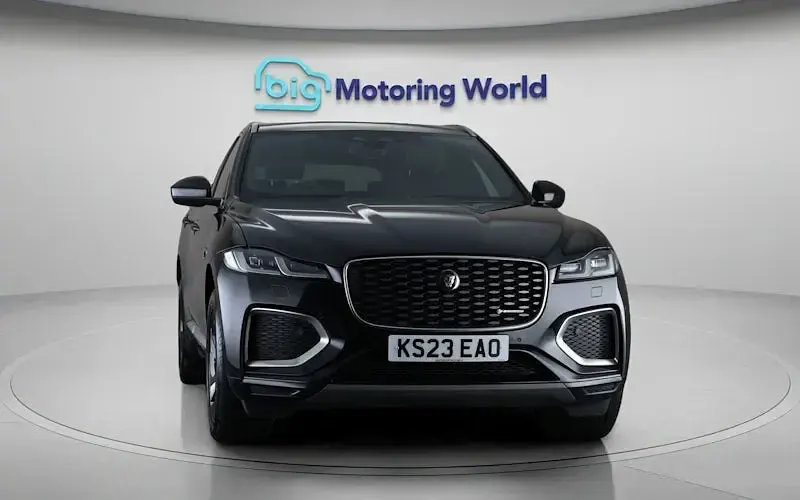 Used Jaguar F-Pace R-Dynamic 204 HP (150 kW) 2023 Black SUV