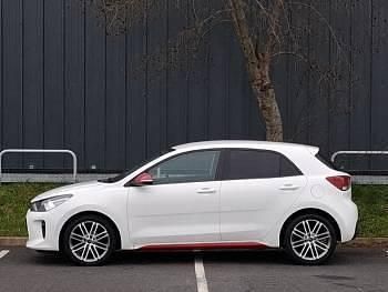 Used Kia Rio 2017 White Hatchback