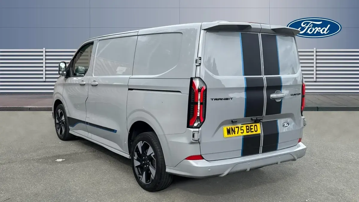 Used Ford Transit Custom Sport 170 HP (125 kW) 2025 Van
