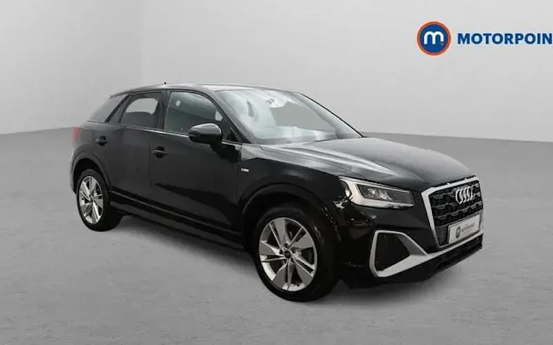 Used Audi Q2 S-Line 150 HP (110 kW) 2024 SUV
