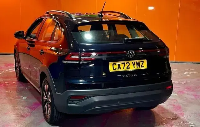 Usado VW Taigo S 110 HP (80 kW) 2023 Preto SUV