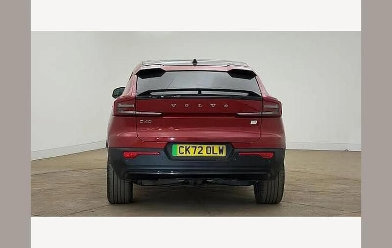 Used Volvo C40 Plus 300 kW (408 HP) 2022 Red SUV