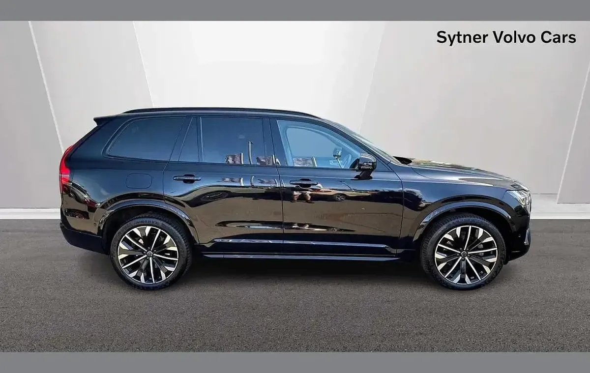 Used Volvo XC90 Ultra 455 HP (334 kW) 2025 Black SUV