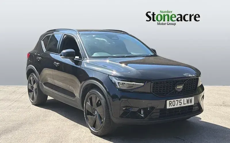 Used Volvo XC40 Plus 197 HP (144 kW) 2025 SUV