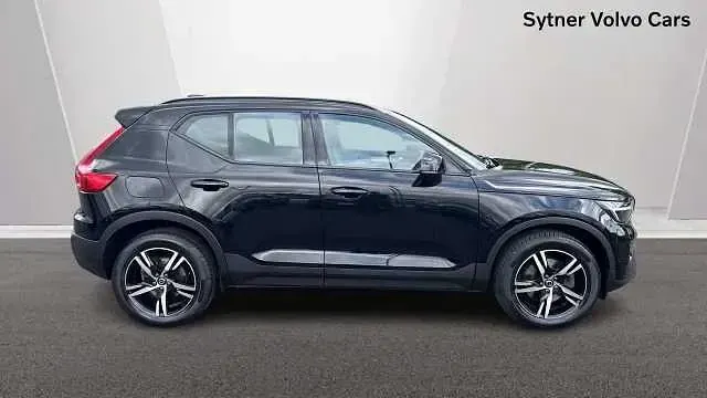 Used Volvo XC40 Plus 161 HP (118 kW) 2023 Black SUV