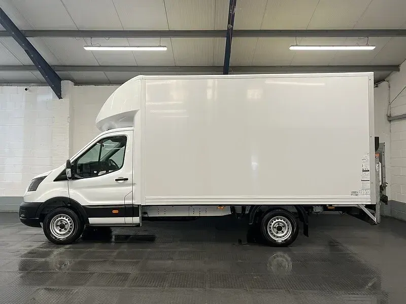 Used Ford Transit 130 HP (95 kW) 2023 White Van