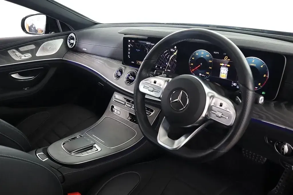 Usado Mercedes CLS400 AMG line 2021 Cinzento Coupé