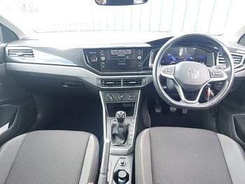 Used VW Taigo Life 95 HP (69 kW) 2023 Blue SUV