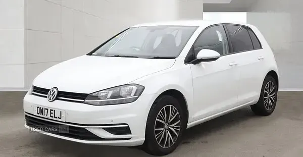 Used VW Golf VII SE 115 HP (84 kW) 2017 White Hatchback