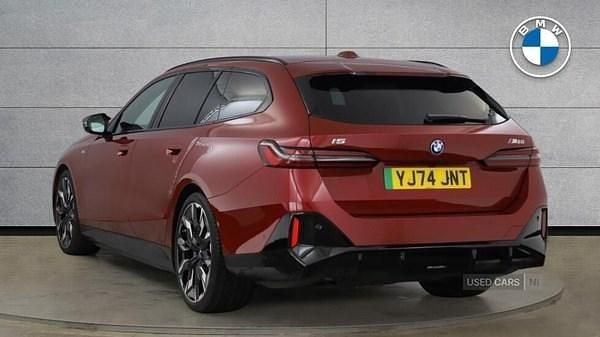 Used BMW i5 Comfort Edition 442 kW (601 HP) 2025 Red Estate