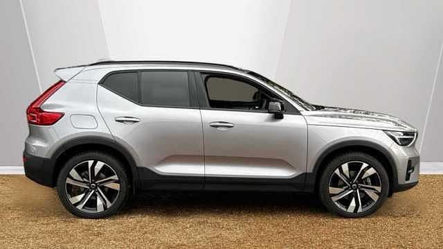 Used Volvo XC40 Ultra 197 HP (144 kW) 2026 SUV
