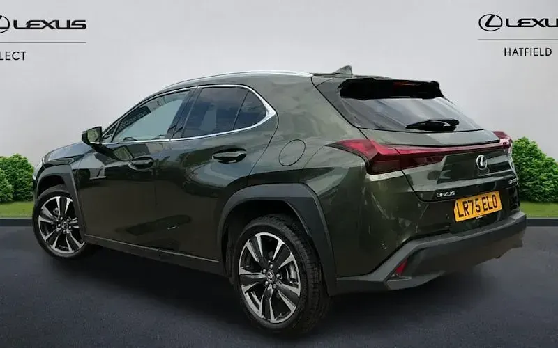 Used Lexus UX 300h 199 HP (146 kW) 2026 SUV