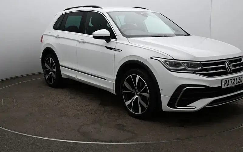 Usado VW Tiguan R-line 150 HP (110 kW) 2023 SUV