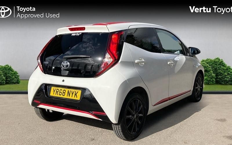 Used Toyota Aygo x-press 69 HP (50 kW) 2019 Hatchback