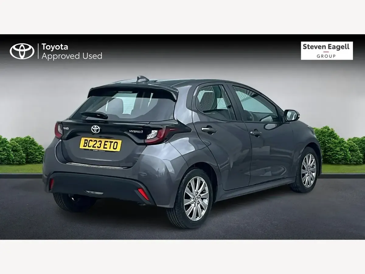 Used Toyota Yaris Hybrid 2023 Grey Hatchback