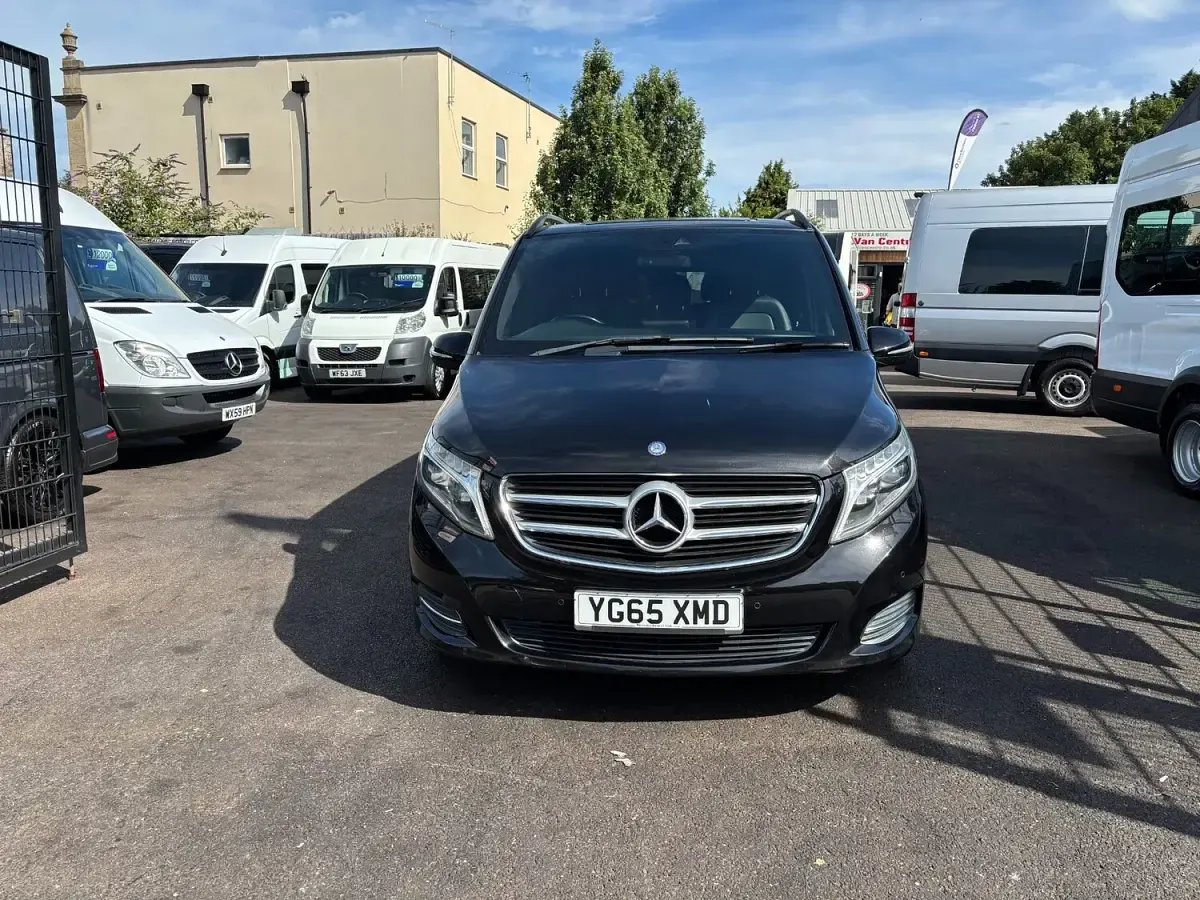Used Mercedes V250 2015 Black MPV