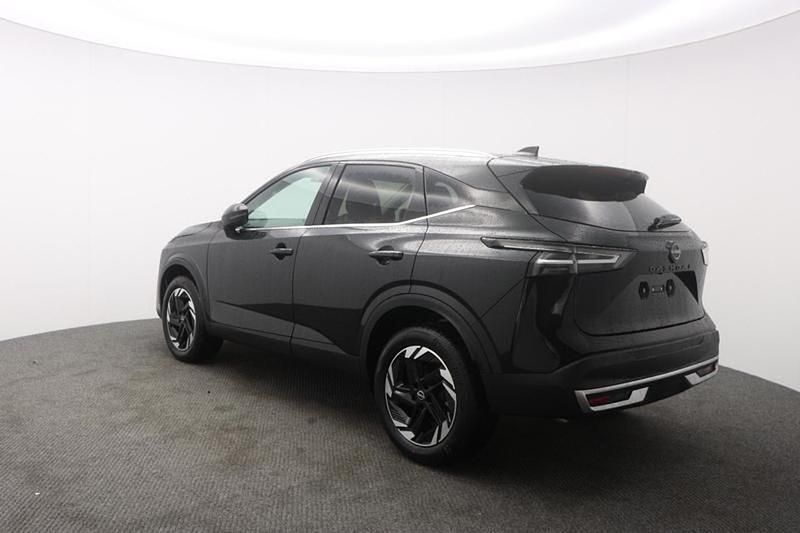 New Nissan Qashqai N-Connecta 138 HP (101 kW) 2025 Black SUV