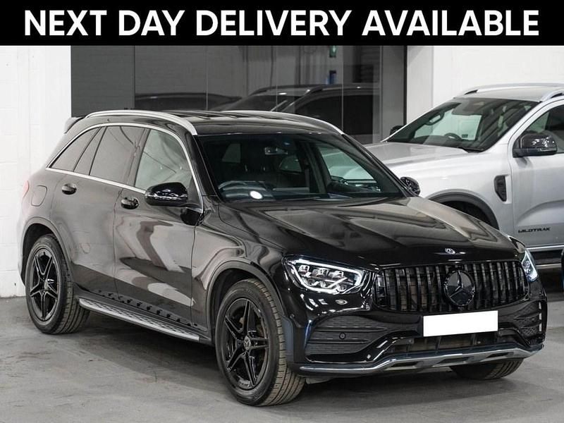 Black Used 2020 Mercedes GLC220 AMG line SUV | £22,995 (Fair price) - Image 1/3