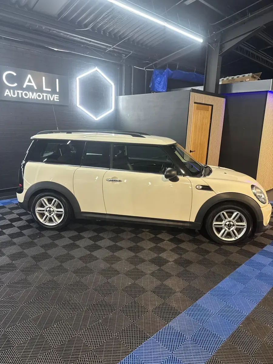 Used Mini Cooper Clubman 2012 White Estate